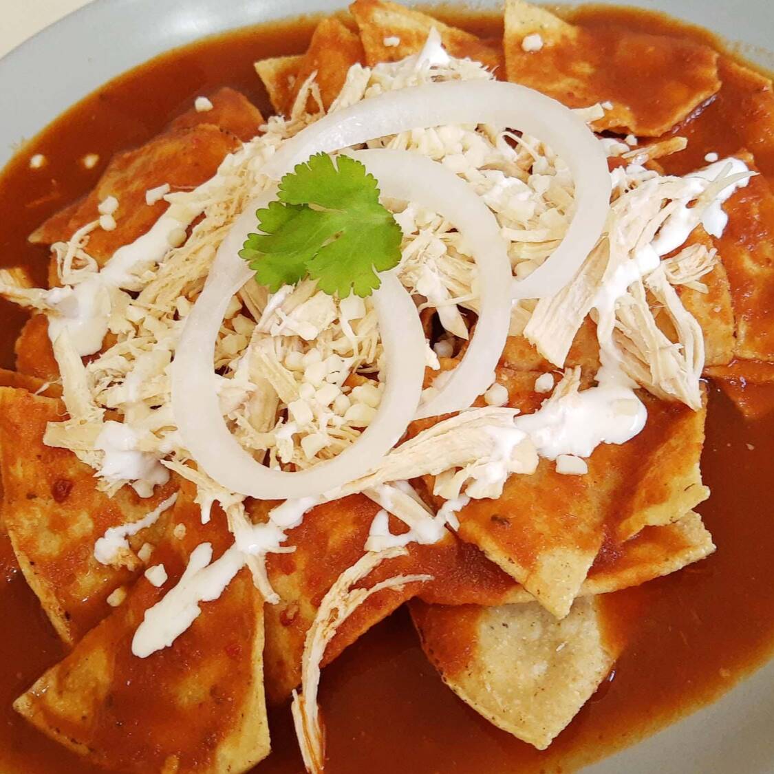 CHILAQUILES ROJOS