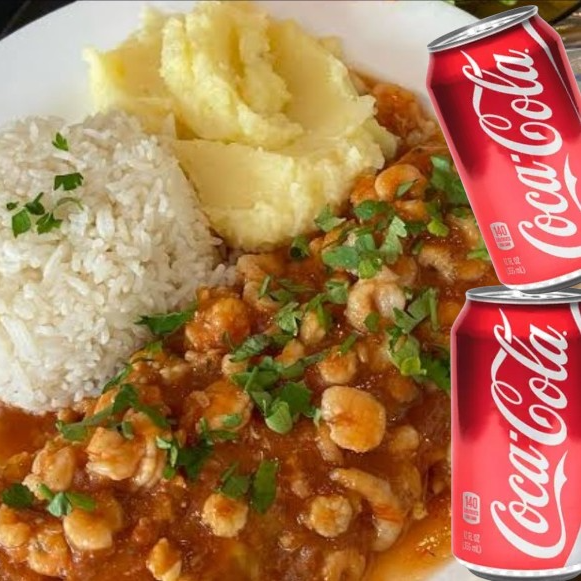 Delicioso filé de peixe com molho de camarão escolha seus complementos