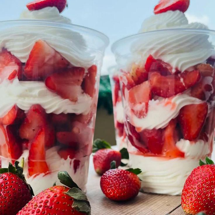 Fresas con Crema Grande