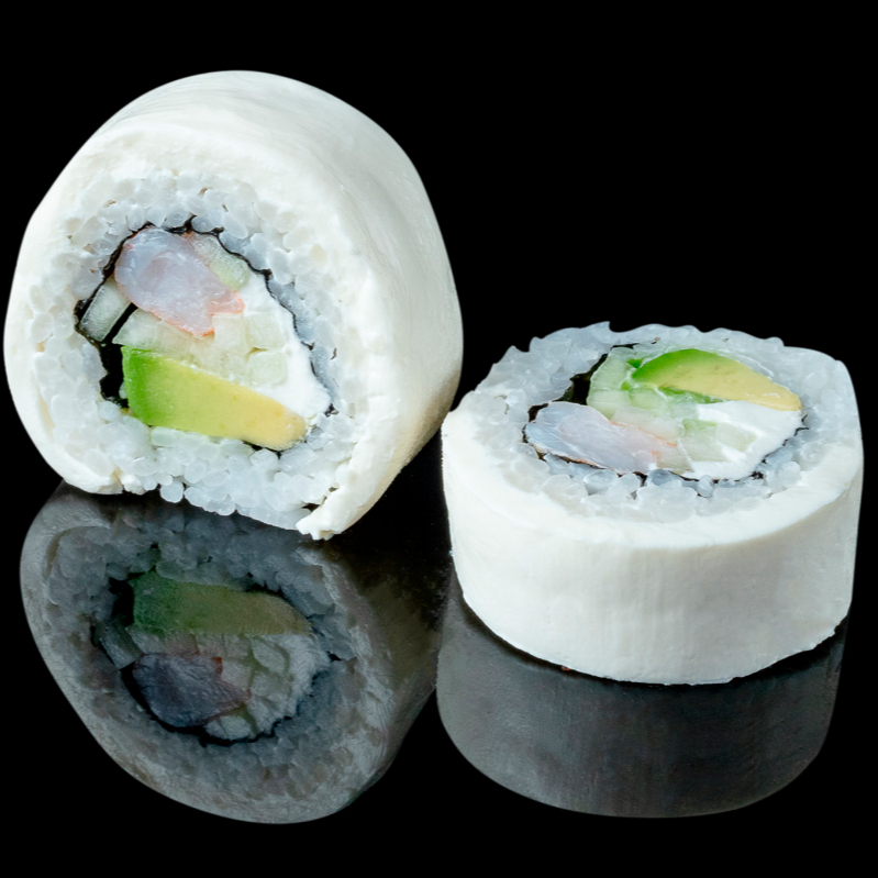 Queso Roll Cangrejo con Masago