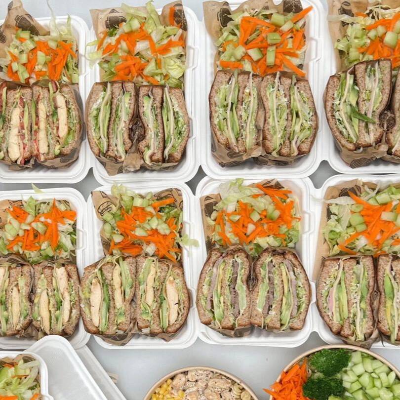 Sandwich con Ensalada