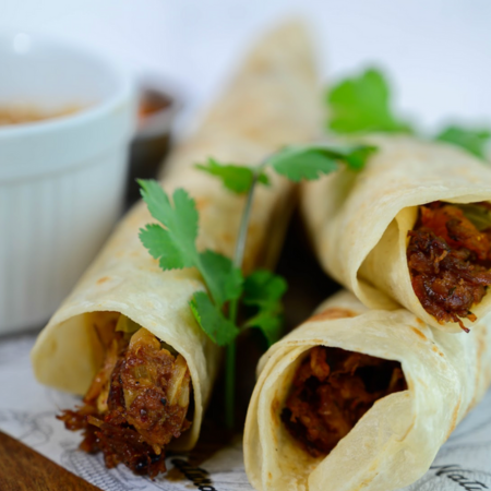 BURRITOS DE COSTILLA BRASEADA