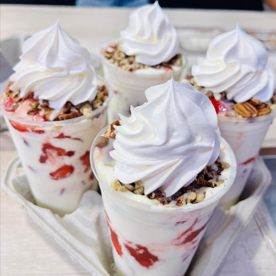 Fresas con crema Grandes 14 onzas
