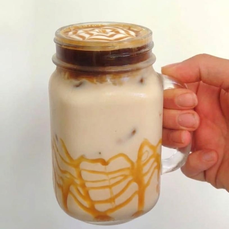 Caramelo Macchiato en las Rocas