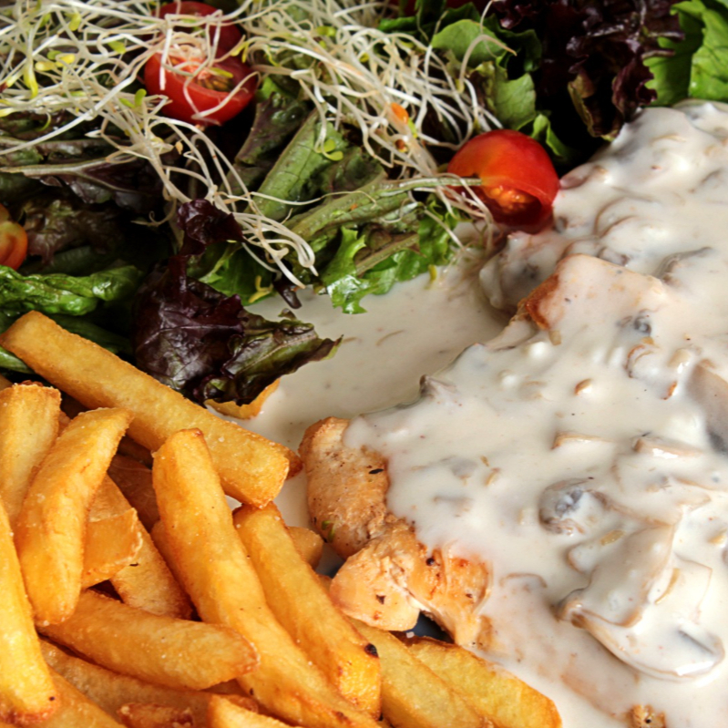 Salsa Blanca con Champigniones