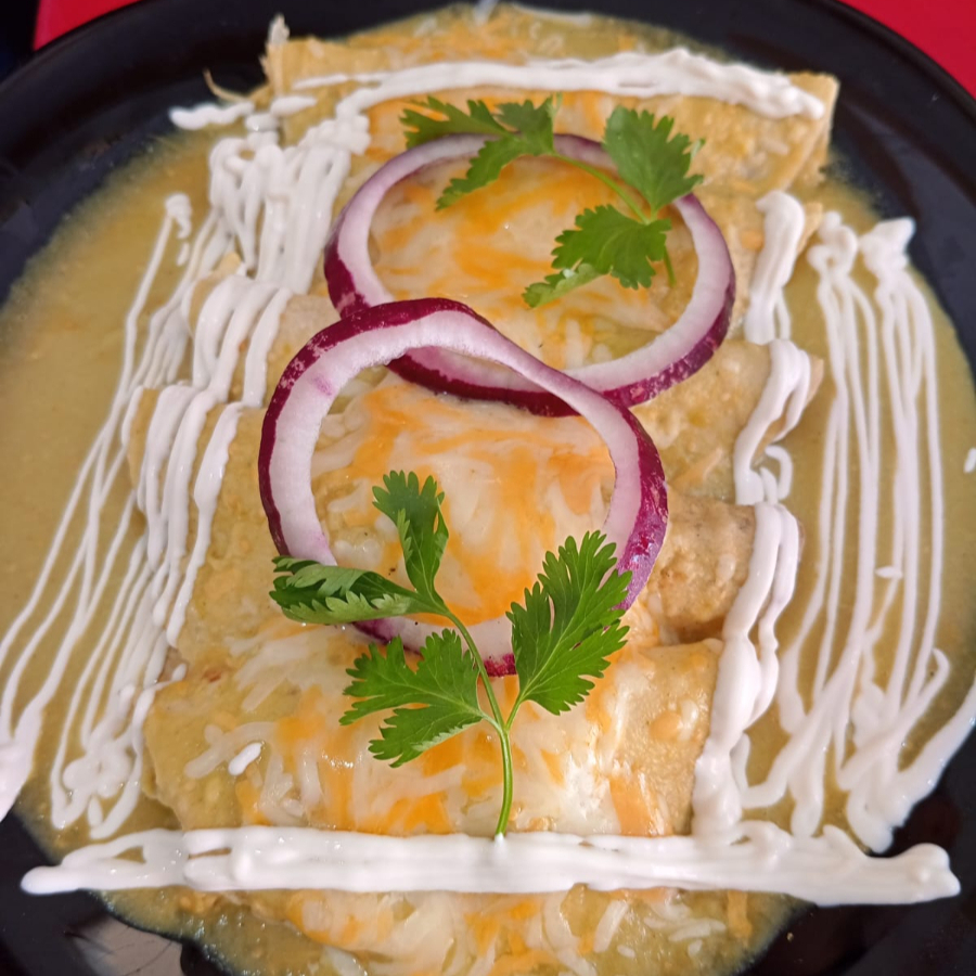 ENCHILADAS SUIZAS