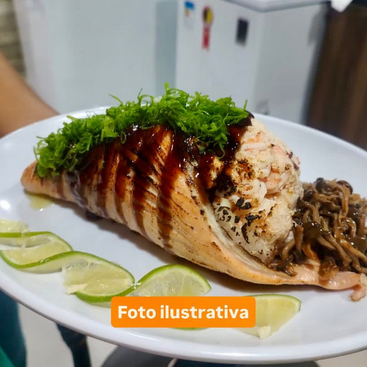 2 Big Maçaricadão Completão (Salmão Grelhado com Cream Cheese, Camarão, Polvo e Shimeji em cima) (600 gramas cada) + 1 Guaraná Antártica 1 Litro de cortesia.