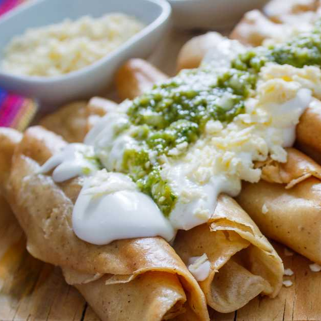 Tacos Dorados 5 Piezas
