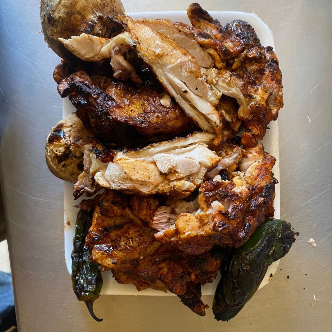 Combo Pollo Deshuesado + Soda 2 Litros