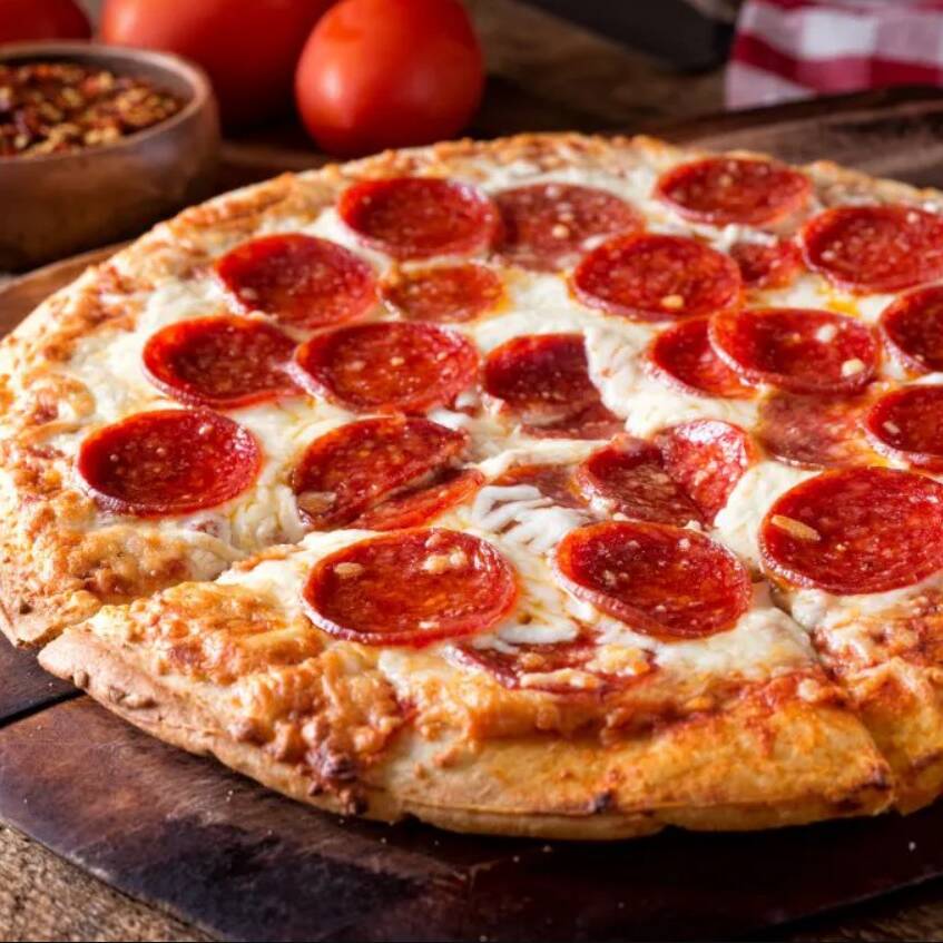 PIZZA INDIVIDUAL DE CARNES FRIAS