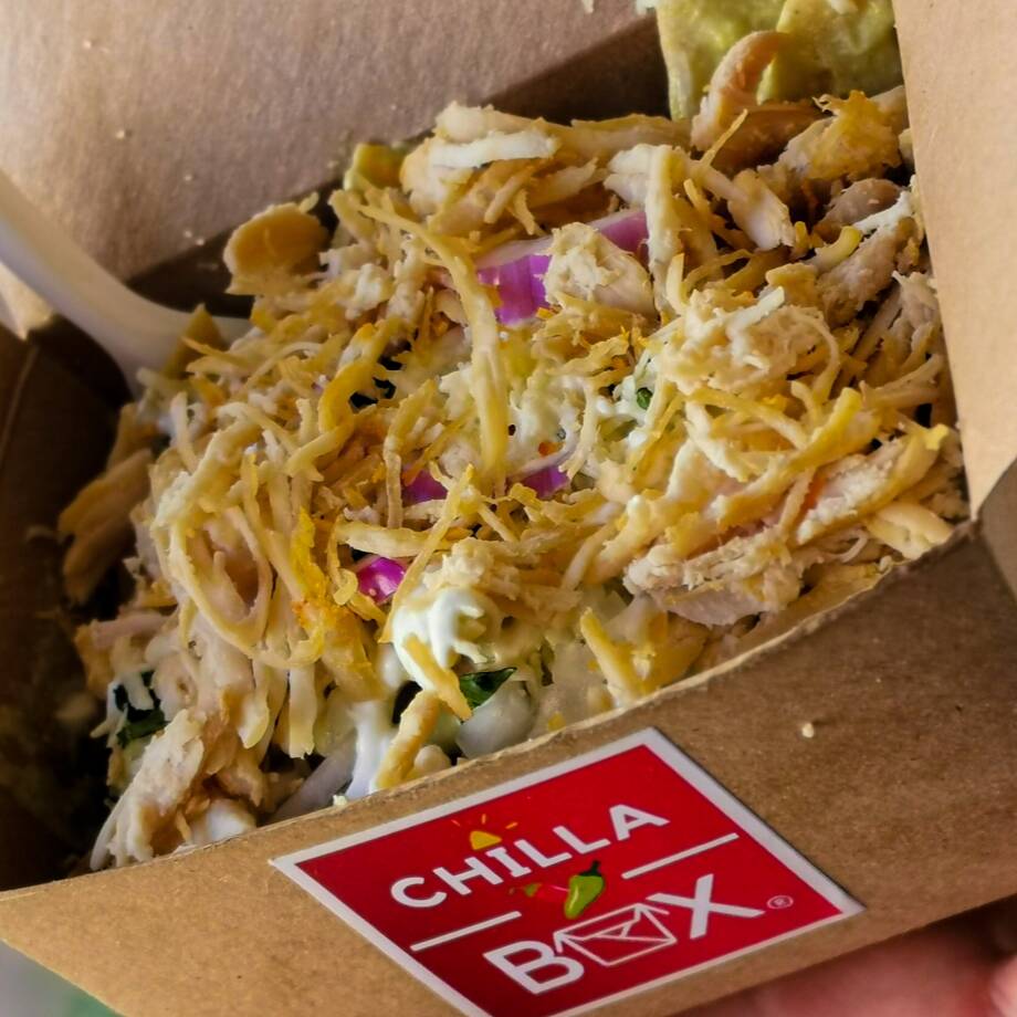 Box de Chilaquiles con Pollo
