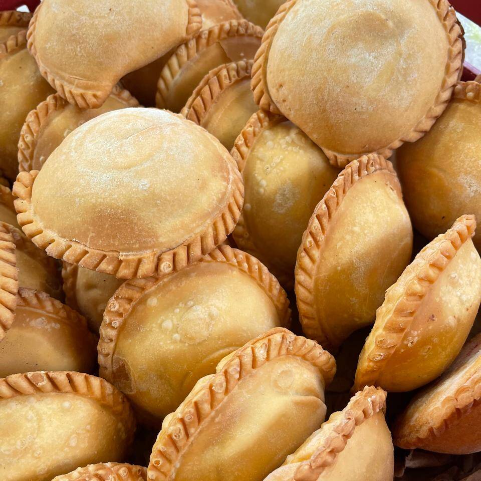 Empanada Hawaiana