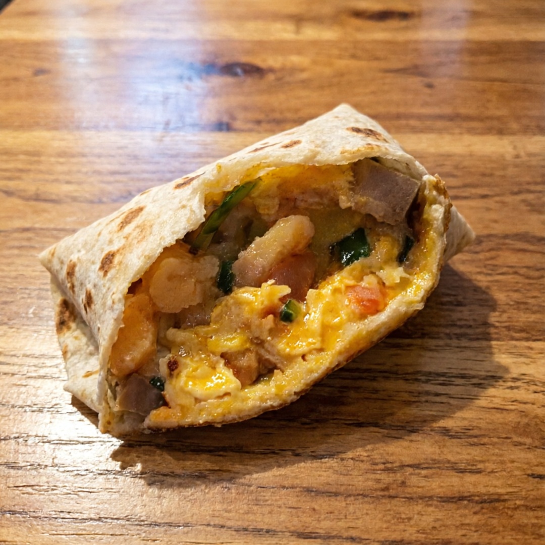 Camarão e queijo mussarela, 100g de camarão, 25g de Catupiry.