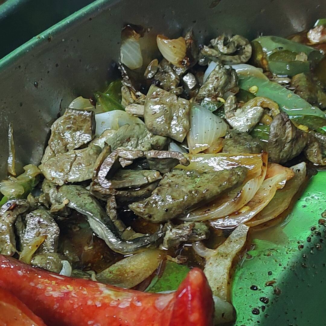 Taco de Higado encebollado