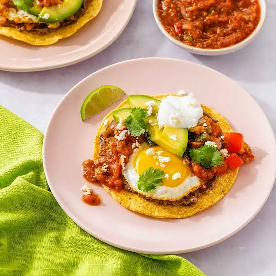 Huevo Norteño con 2 Huevos Estrellados en Tortilla