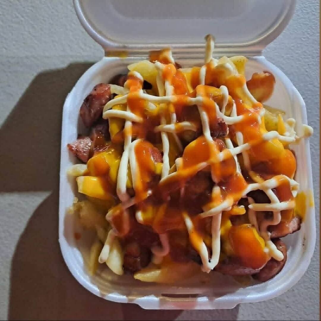 Salchipapas