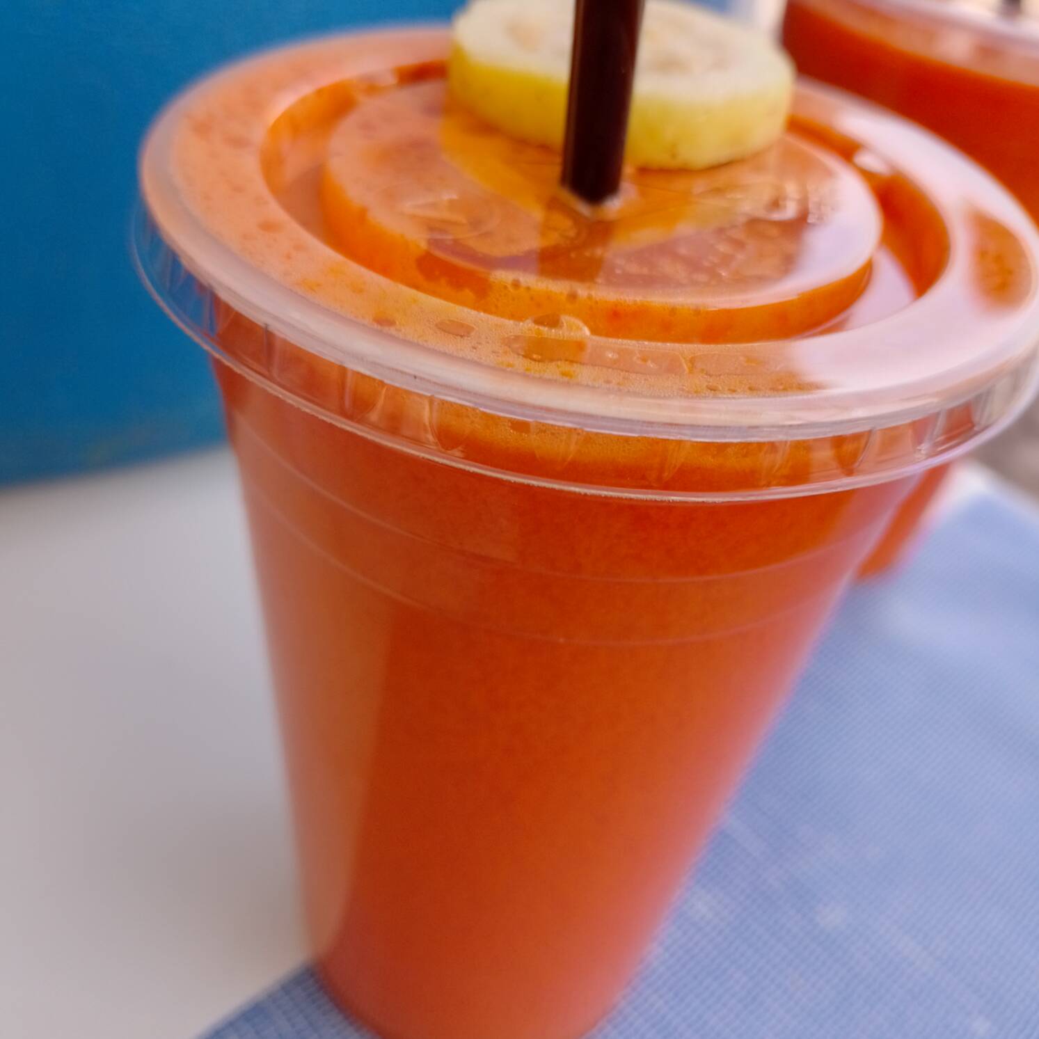 JUGO DE NARANJA ZANAHORIA 16 Oz