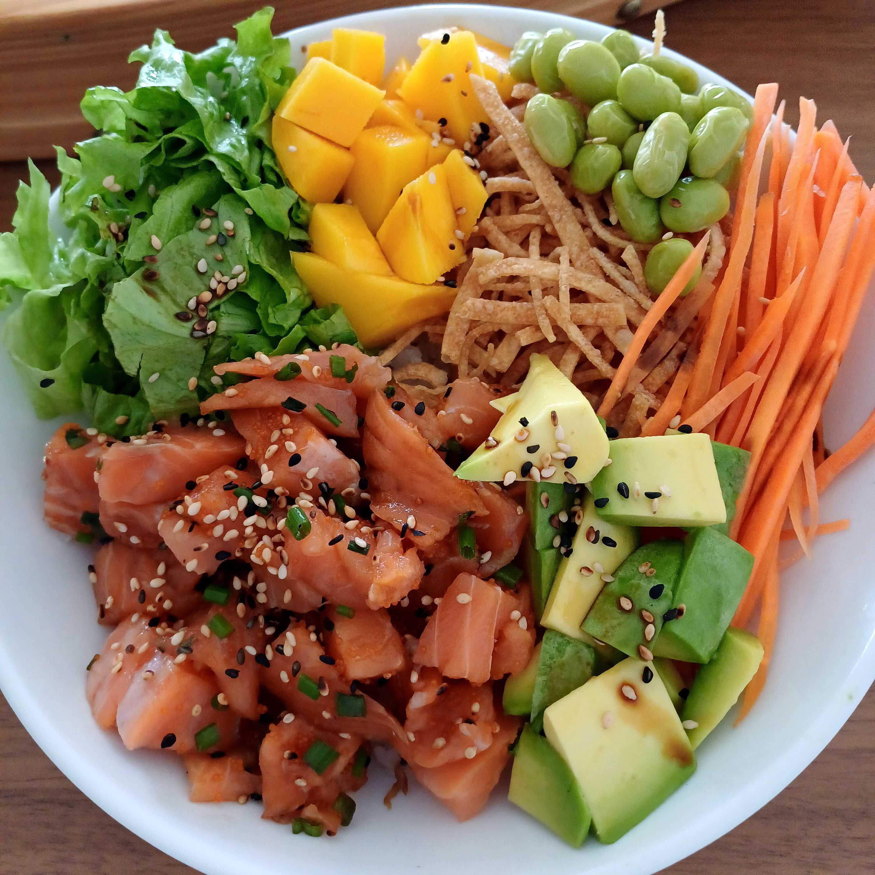 Poke Bowl de Salmón