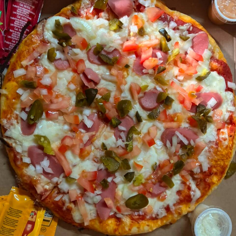 Pizza Grande ( Hot- Dog )