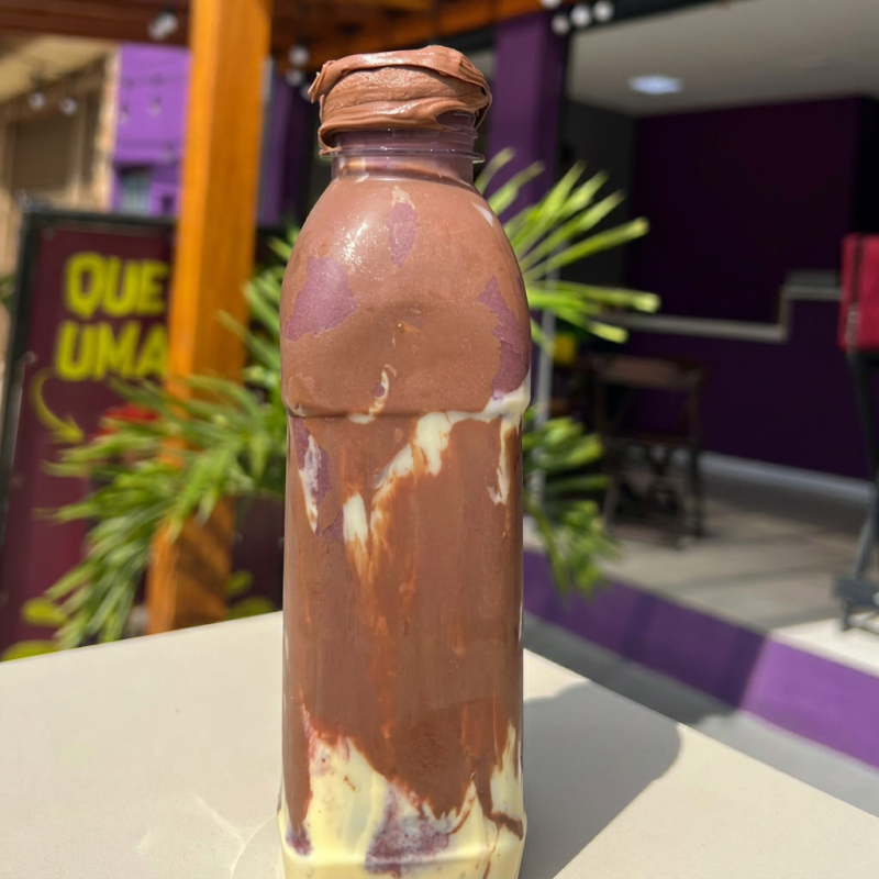 O melhor açaí da região!!! Rechaeado com Nutella e Batido com Leite condensado, Leite em pó e Ovomaltine