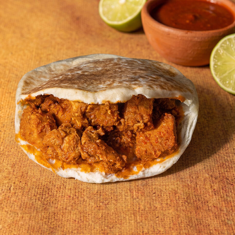 Gordita Asado en Rojo