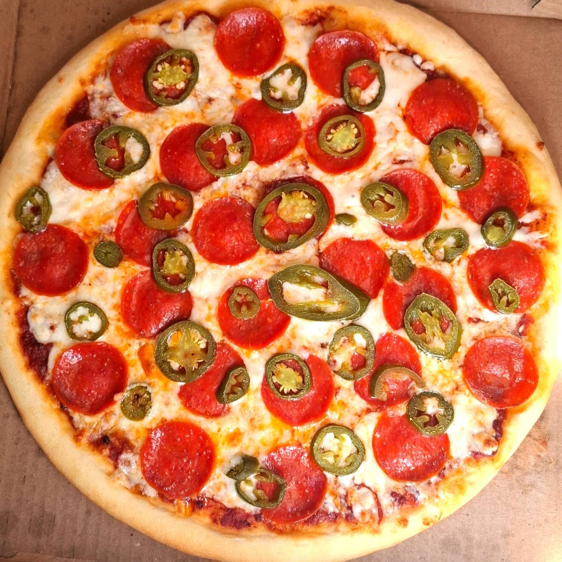 Pizza Peperoni Spicy