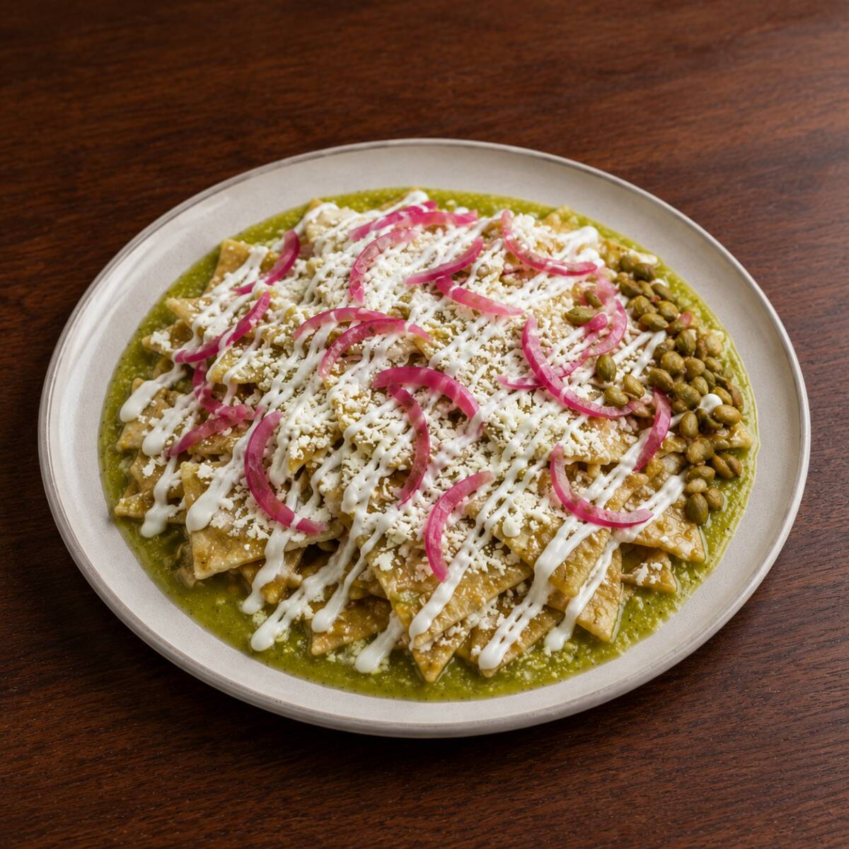 CHILAQUILES CLÁSICOS (VERDES O ROJOS)