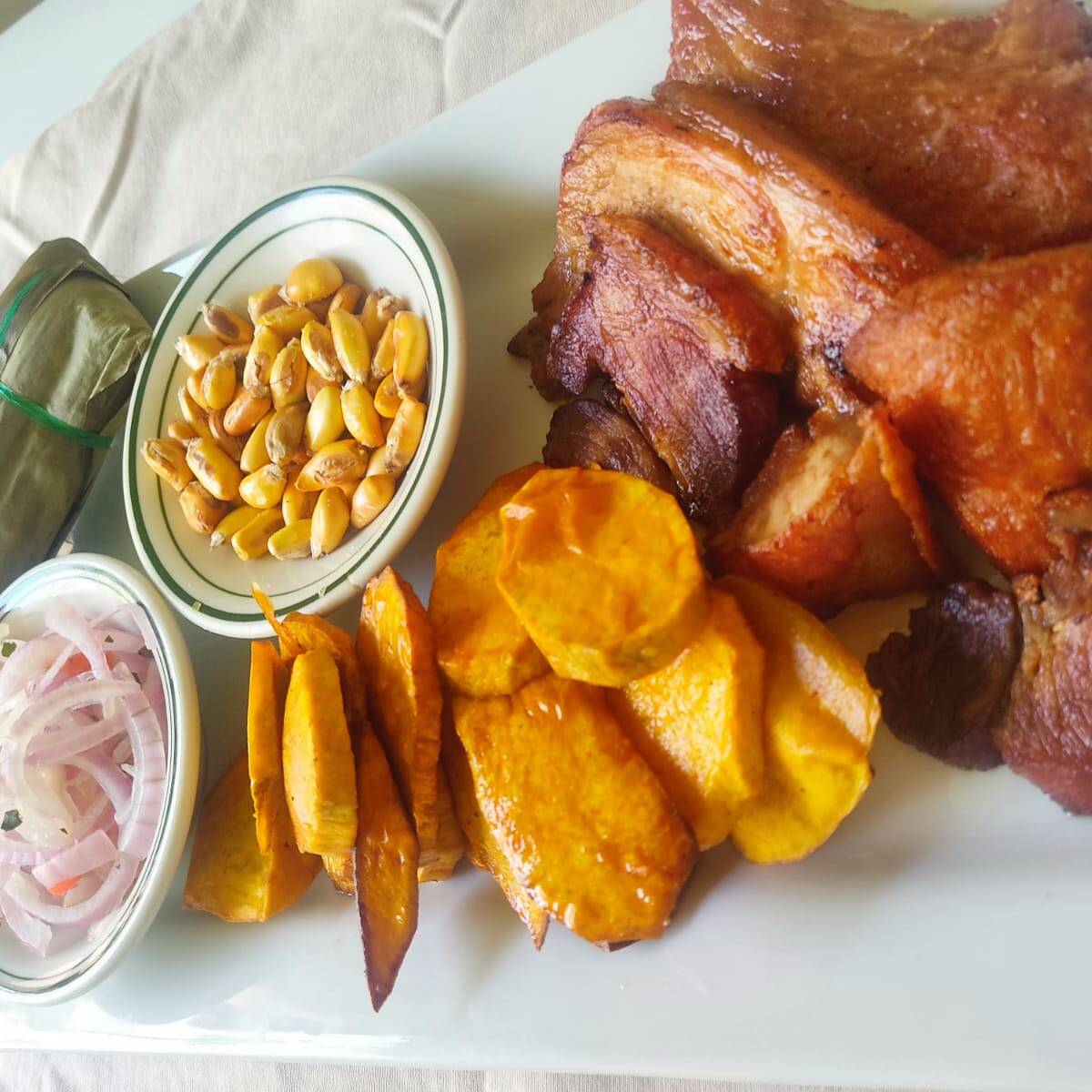 1/4  DE CHICHARRON