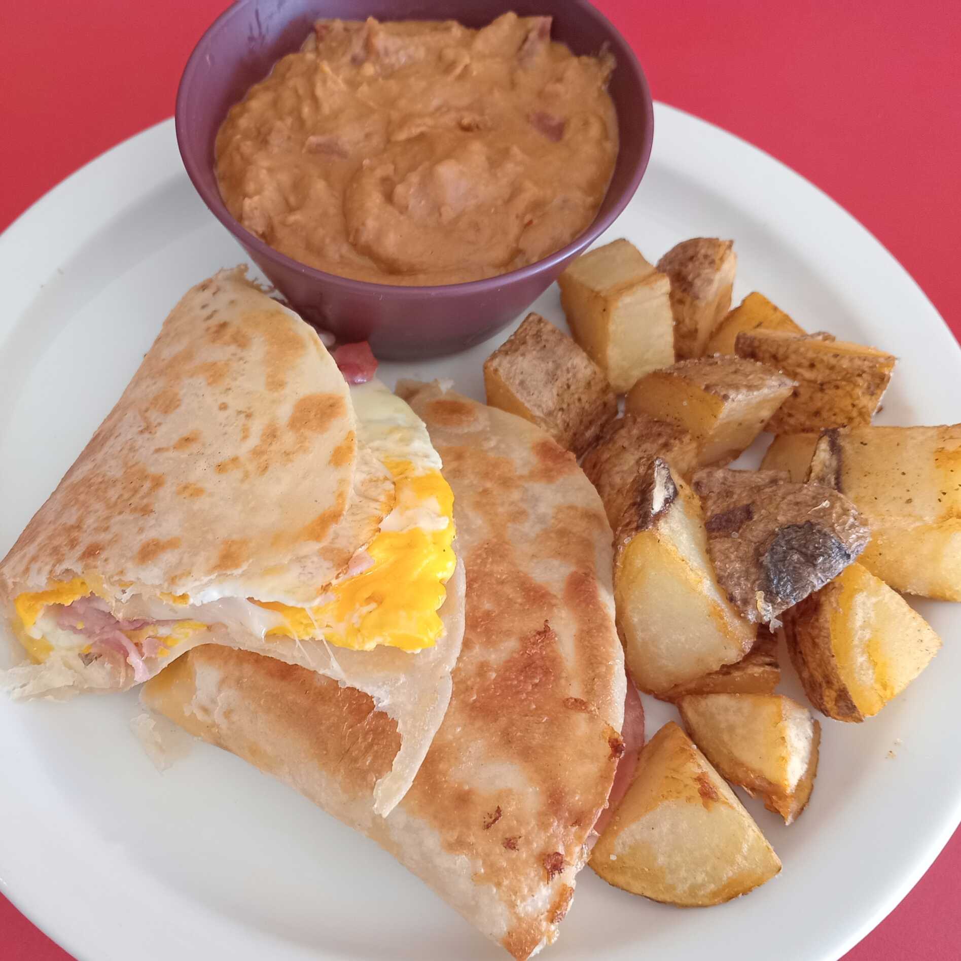 QuesaBreakFast