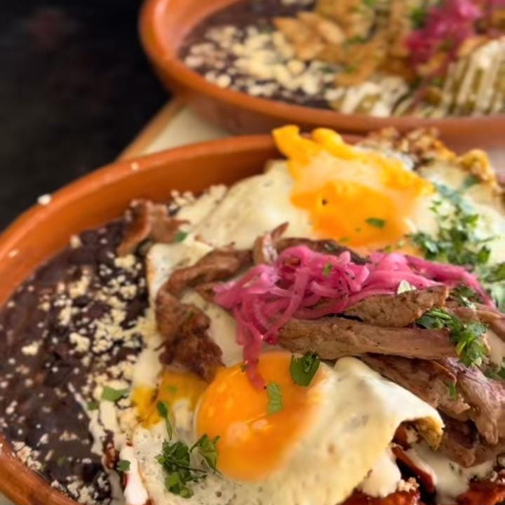 Chilaquiles Rellenos de Frijol Refrito