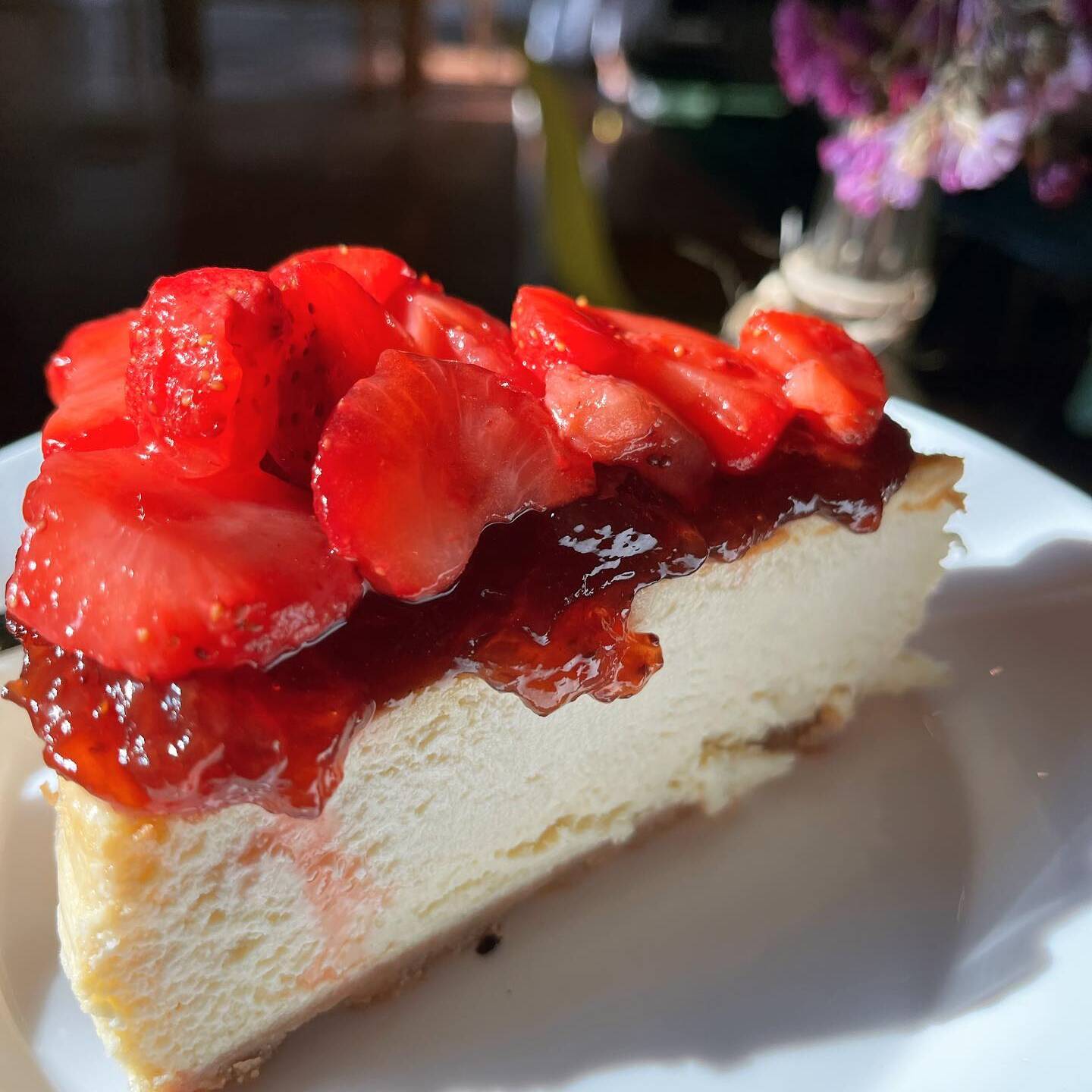 Rebanada de Cheesecake con Fresas