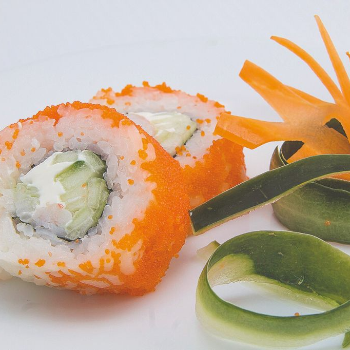 California Roll con Masago
