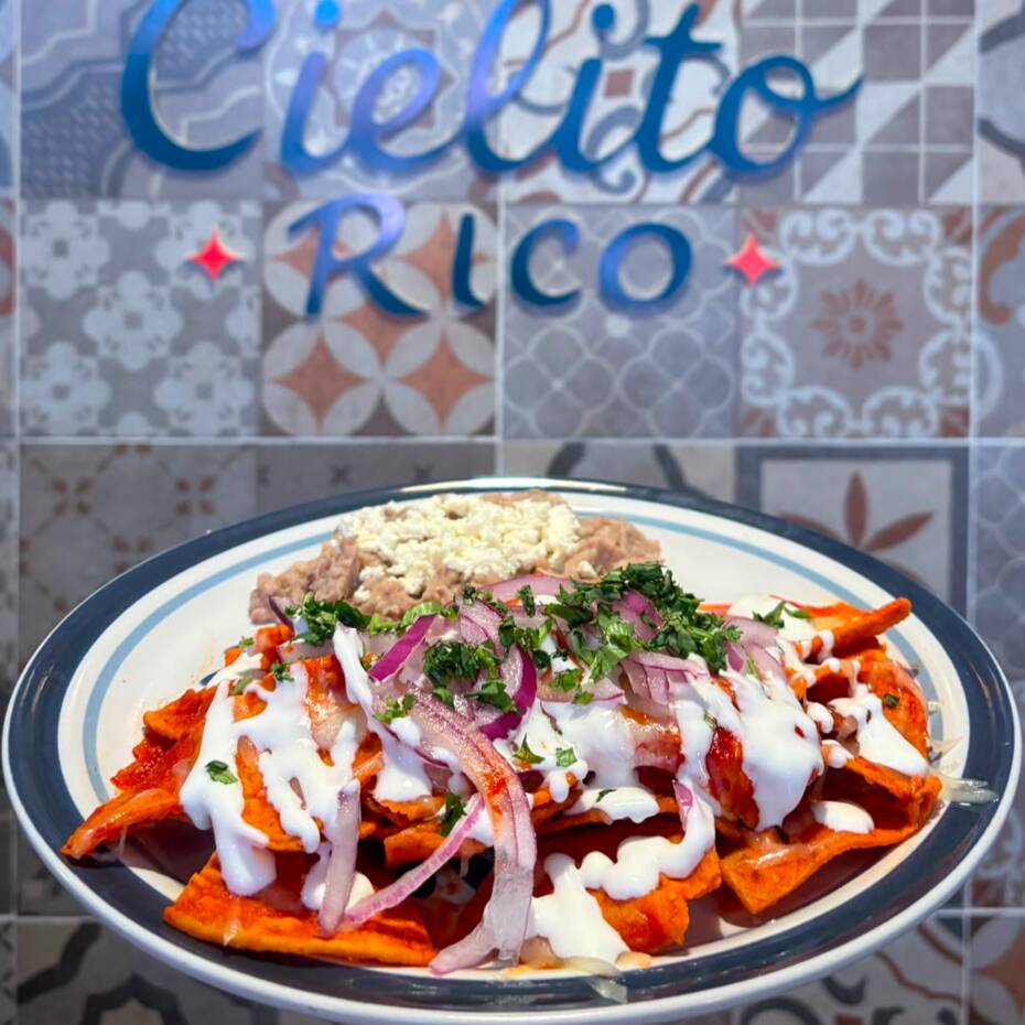 CHILAQUILES CON HUEVO