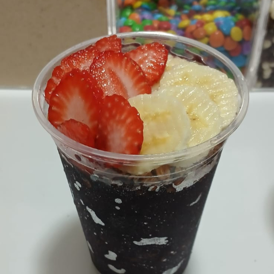 1 fruta + 2 complementos