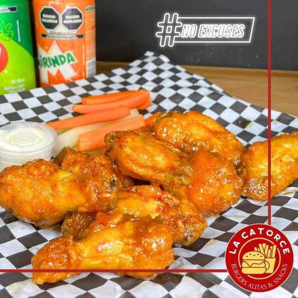 Boneless 12 Pzas