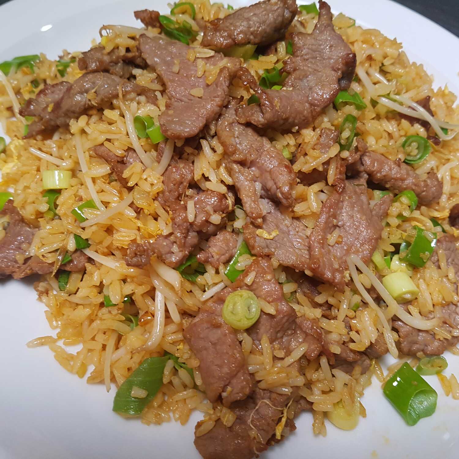 Arroz Frito con Carne de Res