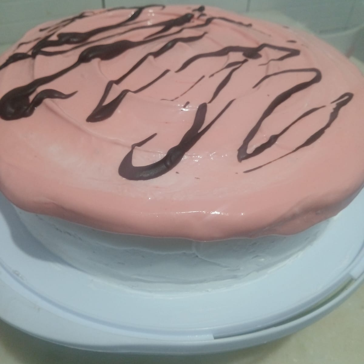 Fatia de torta sensação brigadeiro
com musse de morango 250g