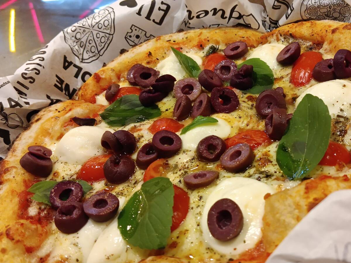 Dunobre Pizzaria E Esfiharia