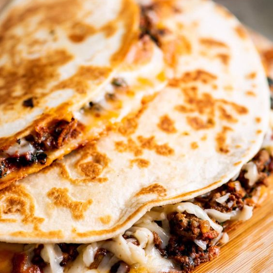Quesadilla Clásica