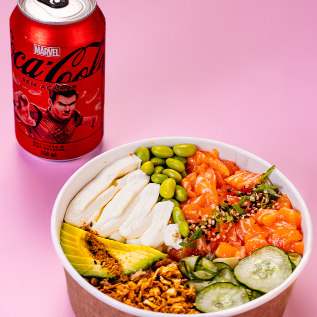 Escolha um Poke ou Bowl + uma bebida e aproveite 10% de desconto.
*A oferta de avocado maduro é reduzida em algumas épocas do ano. Por isso, pontualmente, pode ser que ele seja substituído por abacate no seu pedido.
Para garantir uma entrega rápida, não é possível fazer trocas e/ou retiradas de ingredientes nos produtos.