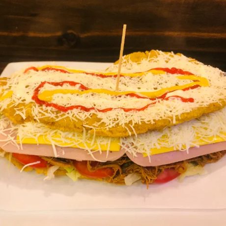 Patacón Verde de Pollo