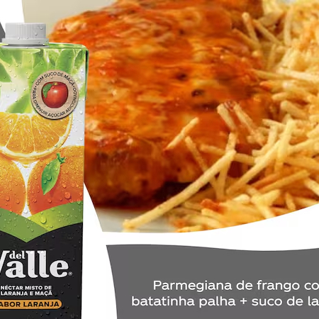 Delicioso filé de frango à parmegiana, acompanhado de arroz, feijão e batatinha palha + suco de laranja 1lt geladinho