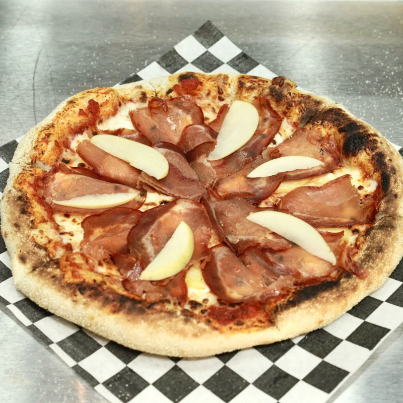 PIZZA LOMO EMBUCHADO