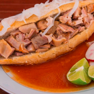 Torta Ahogada de Buche