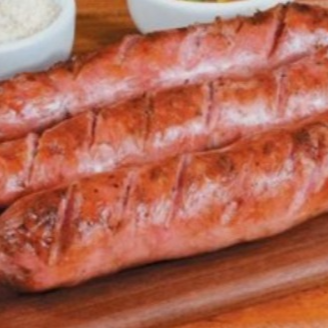 Linguiça pura de porco fina é uma delicia.