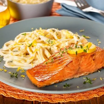 Salmão, acompanhamentos a escolha
low carb