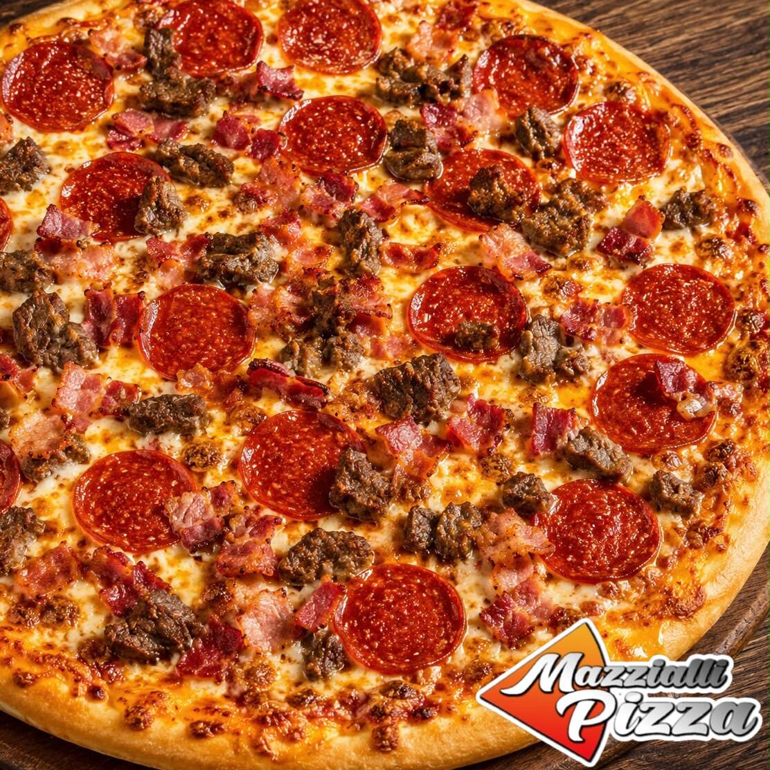Pizza de 8 Rebanadas - 3 Carnes