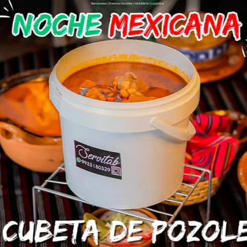 Cubeta de pozole estilo jalisco