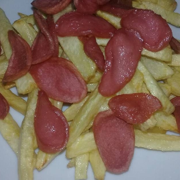 Salchipapas