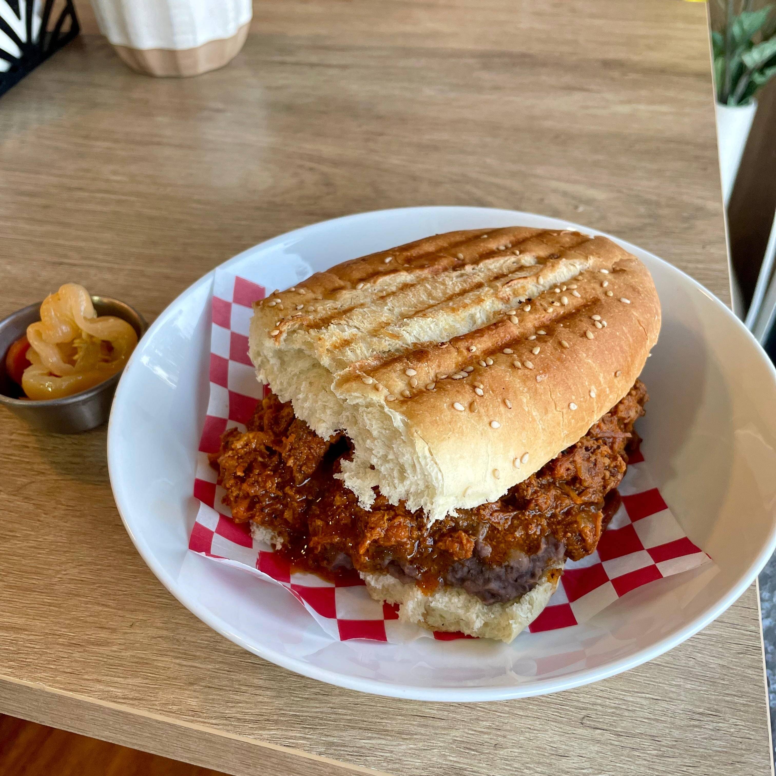 Torta de Cochinita Pibil